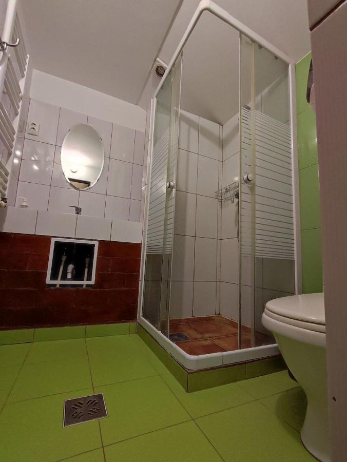 Scarlette Hotel Brasov Bagian luar foto